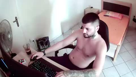 alexthepro00 online show from July 26, 9:40 am