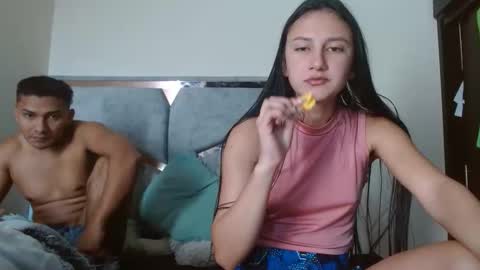 alex y luisa online show from March 1, 3:27 pm