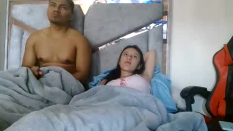 alex y luisa online show from June 17, 4:23 pm