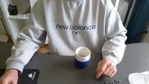 alexx99xx99 online show from May 10, 11:16 am