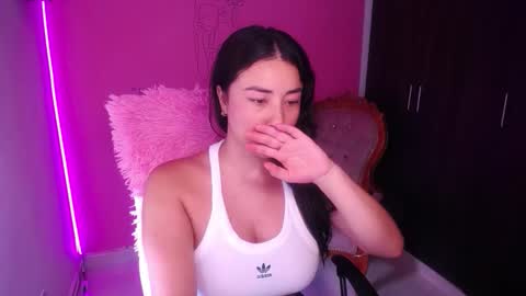 alexxa_1111 online show from December 14, 3:07 pm