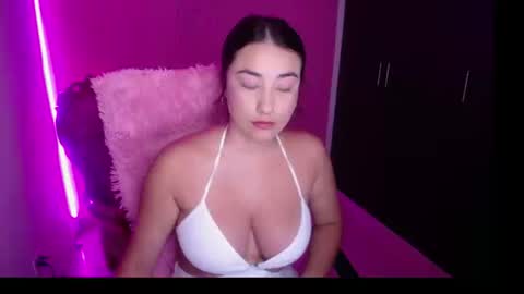 alexxa_1111 online show from September 13, 1:08 am