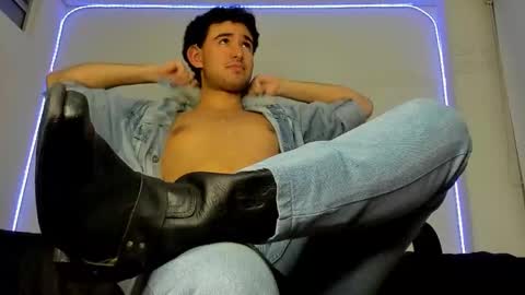 Alexander online show from February 1, 2:19 am