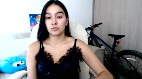 alexyferrer1 online show from June 23, 8:37 pm