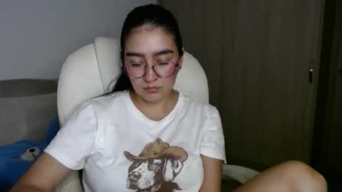 alexyferrer1 online show from November 26, 11:45 pm