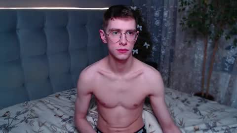 Alfie online show from January 11, 3:34 am