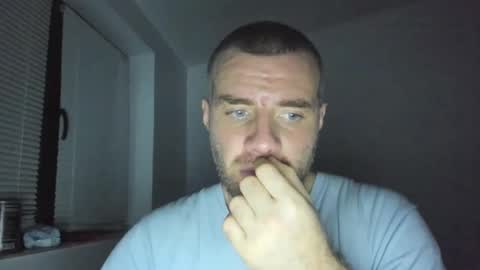 alfiesolomons87 online show from January 16, 8:03 pm