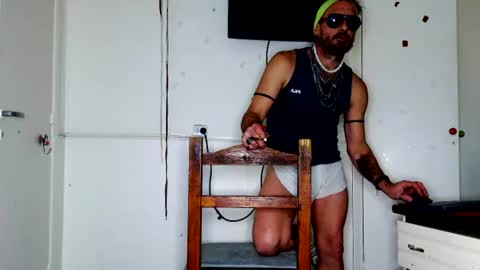 alfredopantuso online show from August 9, 3:23 am