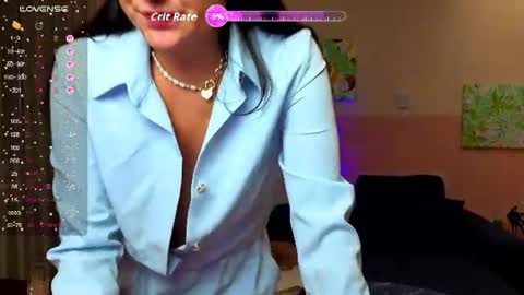Alianna online show from July 13, 11:25 am
