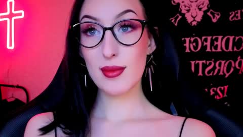 Miss Alice online show from April 6, 12:41 am