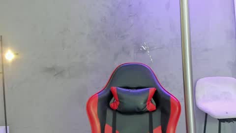 Alice Susan online show from April 16, 8:09 pm