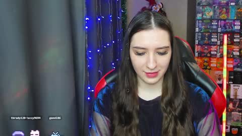 Alice online show from December 24, 6:28 pm