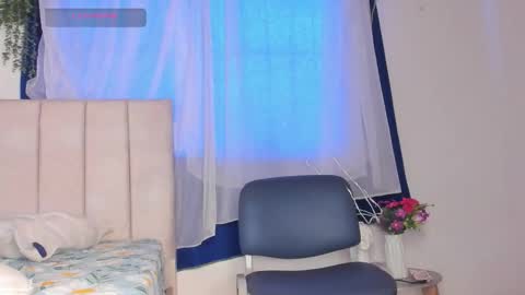 ALICE    Alice guzman online show from October 14, 4:21 pm