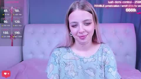 alice_halle online show from October 23, 9:22 am