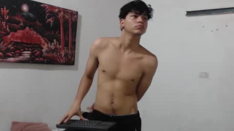 alice online show from October 8, 5:30 pm