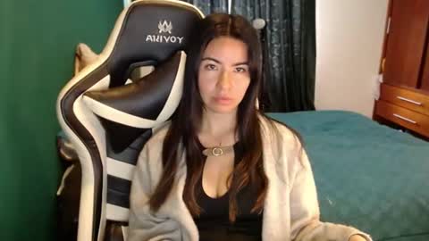 Alice online show from August 3, 3:51 pm
