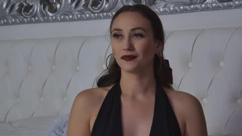 AliceMunro online show from September 20, 7:39 pm