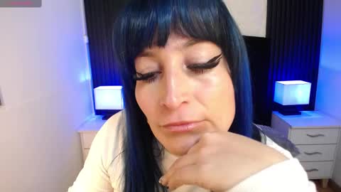 Snapshot of alice_sweetmomma chatting on September 24, 7:20 pm Alice online show from September 24, 7:20 pm