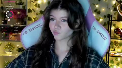 Alice online show from April 21, 9:00 pm