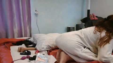 aliceanddave online show from September 22, 7:56 am