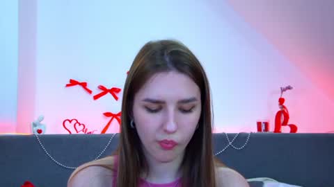 Alice online show from June 19, 9:37 am