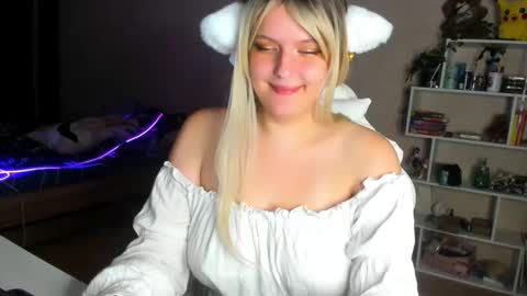 AliceCasey online show from October 14, 9:29 pm