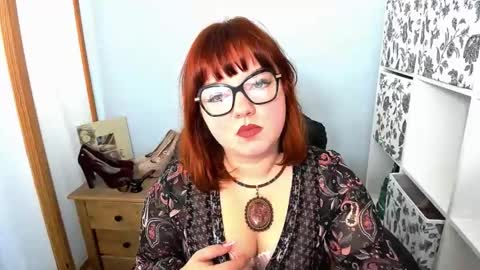 AliceDangerous online show from December 8, 6:22 am