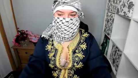 AliceDangerous online show from December 26, 9:22 am