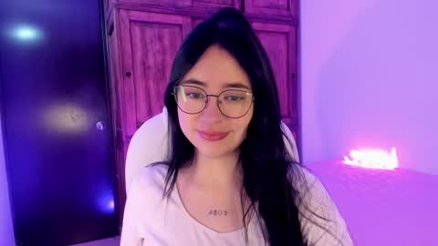 Aliceee  ..   97YP9VWGZHrefnav wishlist lists 1 online show from February 6, 10:25 am