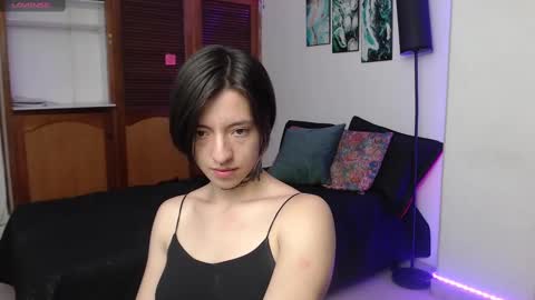 alicee_logan_ online show from September 14, 2:25 am