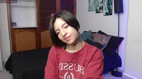 alicee_logan_ online show from October 1, 3:16 am