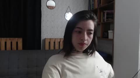 alicee_logan_ online show from February 27, 1:52 am