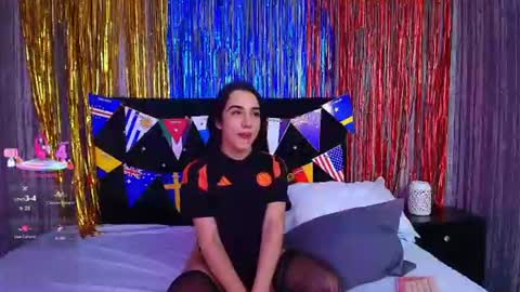 alicee_moonn online show from June 11, 9:57 pm