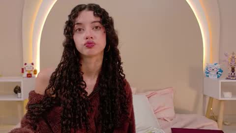 alice online show from March 30, 6:41 pm