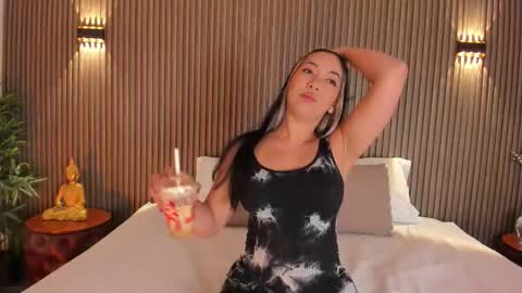 Alice  online show from February 24, 4:04 am