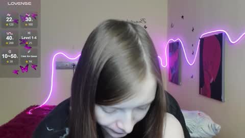 Alie online show from November 4, 4:14 am