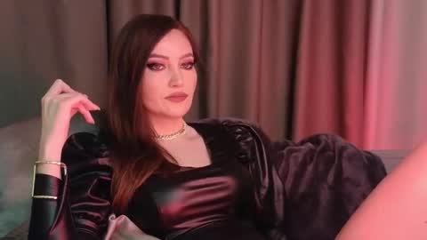 alicejameson online show from February 11, 10:24 pm