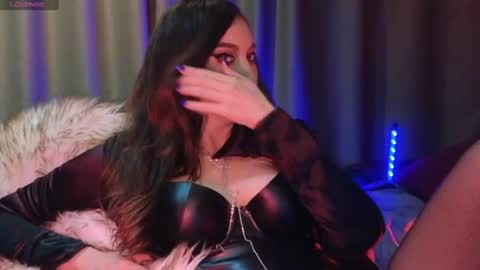 alicejameson online show from June 19, 9:54 pm