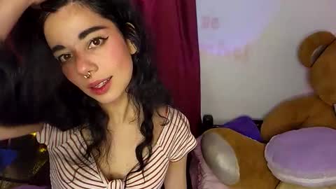 Alicekingdom online show from March 11, 10:35 pm