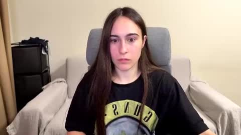 alicekollt online show from June 11, 8:51 pm