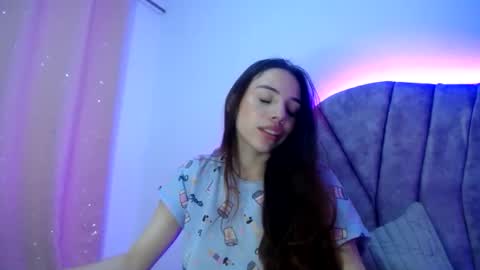 Snapshot of alicemary_533 chatting on October 21, 6:44 pm Your Alice  online show from October 21, 6:44 pm
