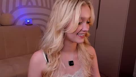 Serena online show from May 5, 6:24 pm
