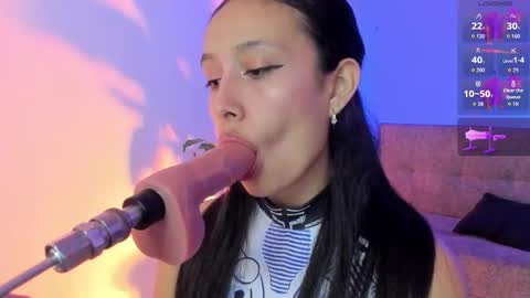 Alicee  online show from January 16, 10:19 pm