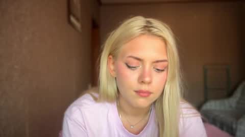 aliceoceaneyes online show from September 8, 2:16 pm