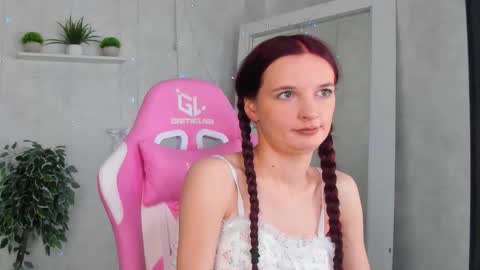 Alicia Adams online show from January 15, 12:52 am