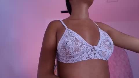 Alicia Kyse  online show from June 17, 3:11 am