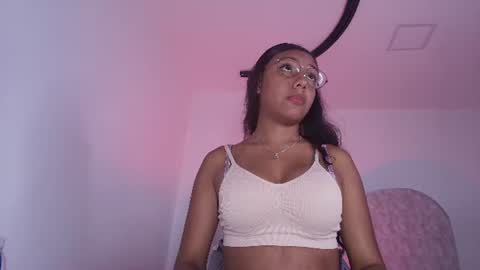 Alicia Kyse  online show from June 25, 5:12 am