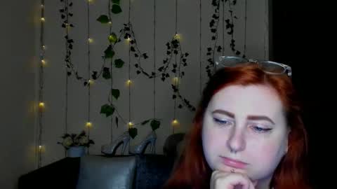 Alicia online show from March 26, 7:02 am