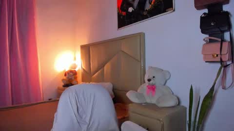 aliciabiden online show from November 28, 3:03 am