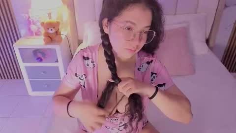 LUNA online show from March 28, 11:33 am